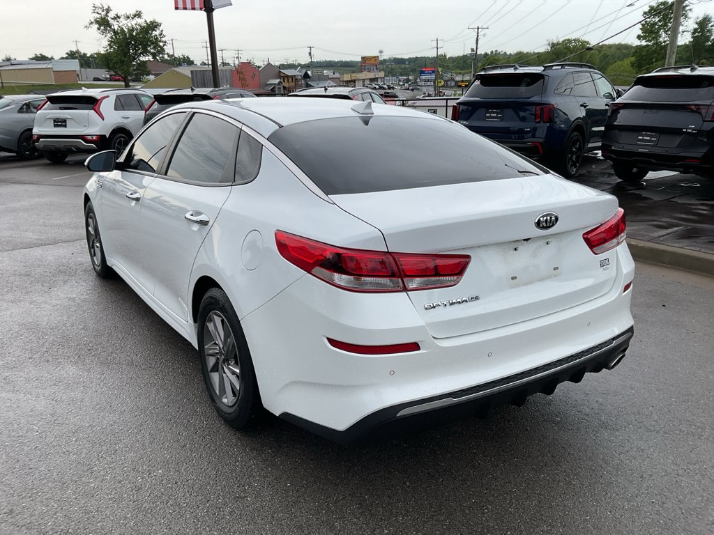 Used 2020 Snow White Pearl Kia LX image 7