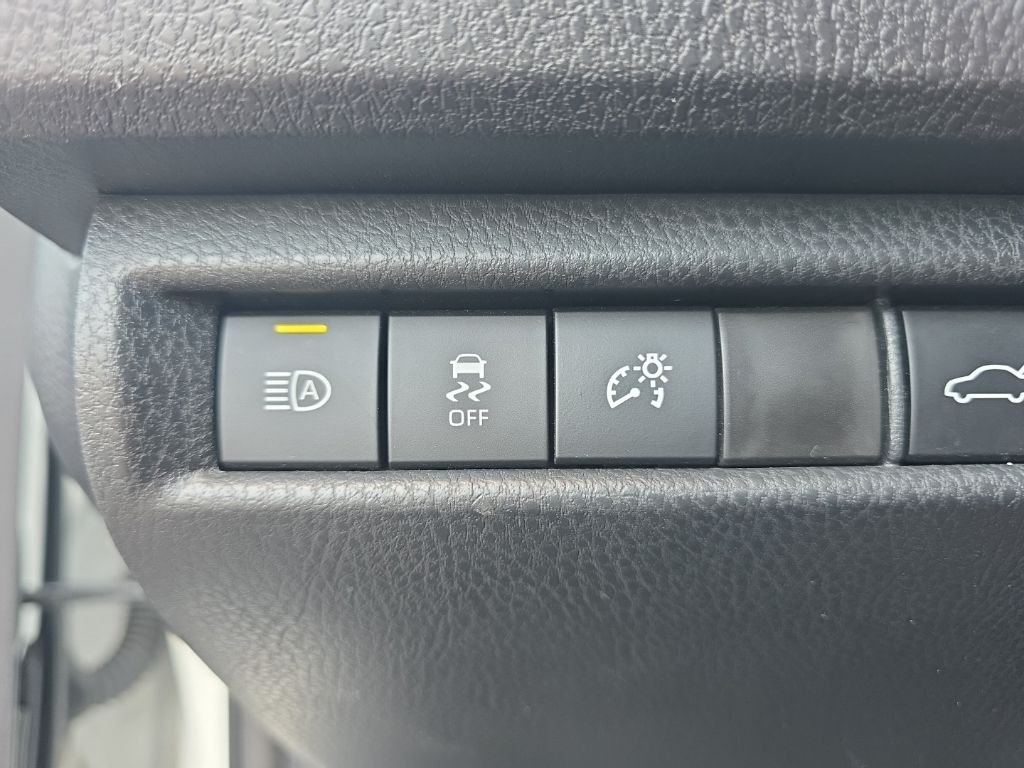 Used 2025 White Toyota LE image 15