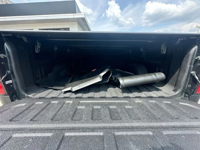 Used 2018 Gray Chevrolet LT image 20