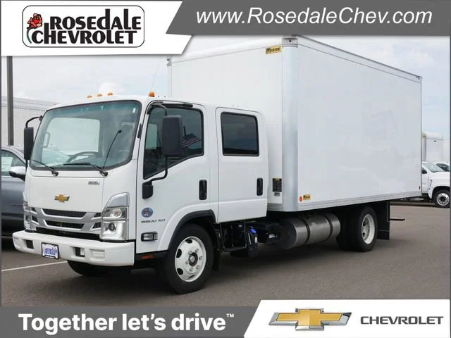 2024 Chevrolet Low Cab Forward's photo
