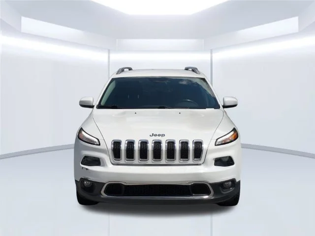 Used 2017 White Jeep Limited image 10