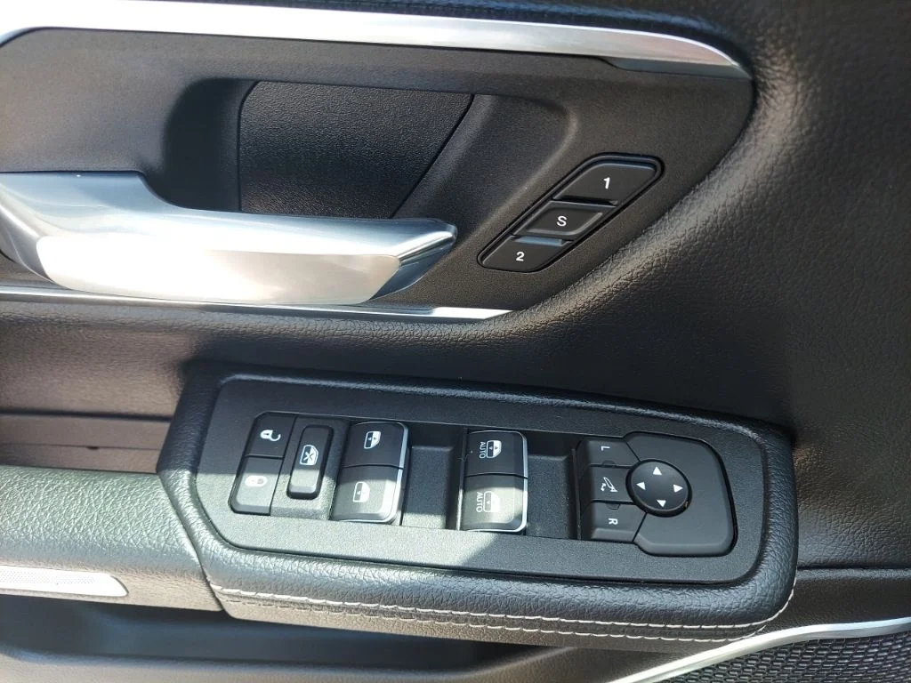 Used 2025 White Ram Laramie image 17