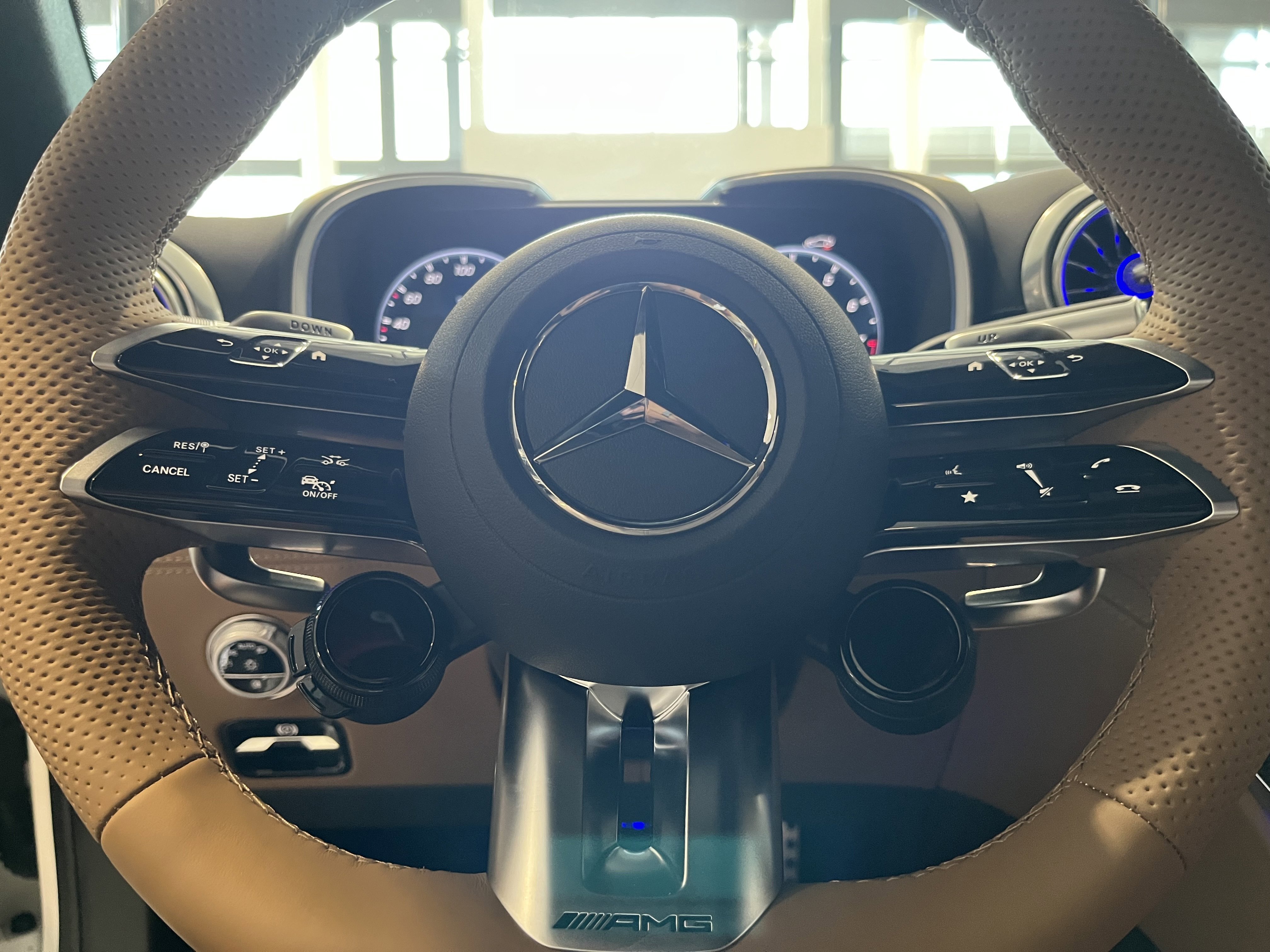 New 2026 MANUFAKTUR Moonlight White Magno Mercedes-Benz AMG® GT 55 image 22