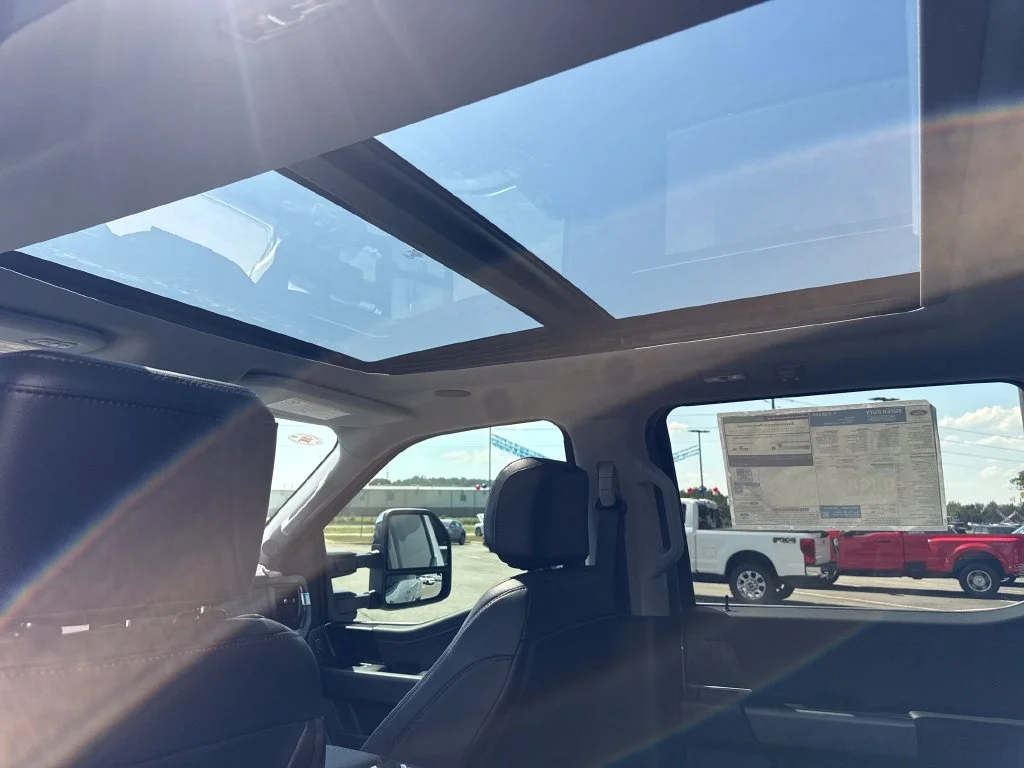 New 2026 Glacier Gray Metallic Tri-Coat Ford F-350® Lariat® image 34