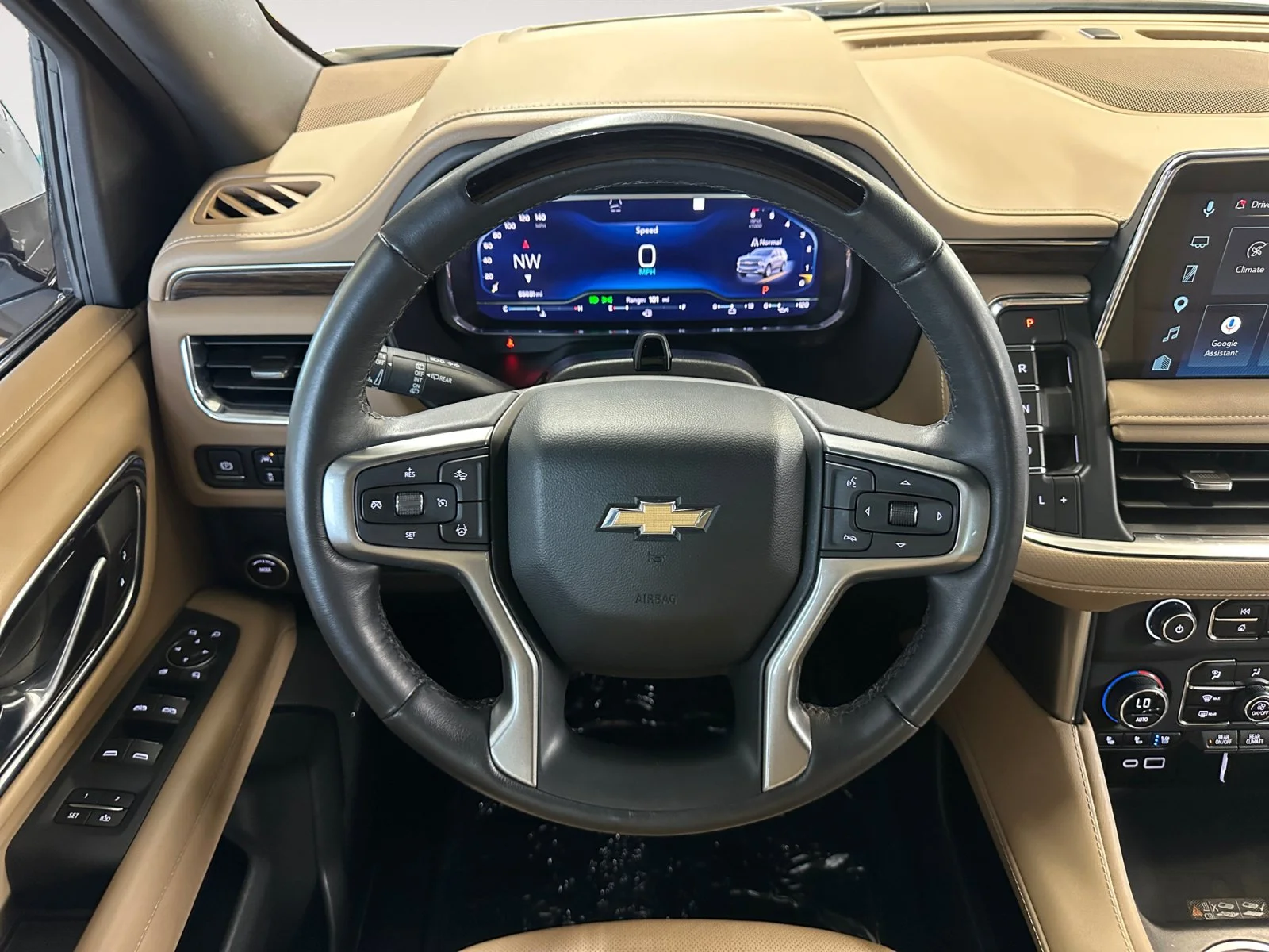 Used 2023 Iridescent Pearl Tricoat Chevrolet Premier image 13