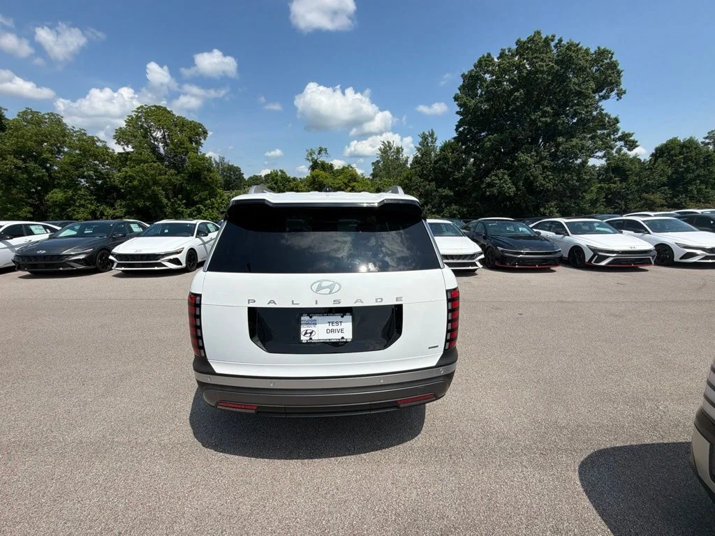 New 2026 Creamy White Pearl Hyundai SEL image 4