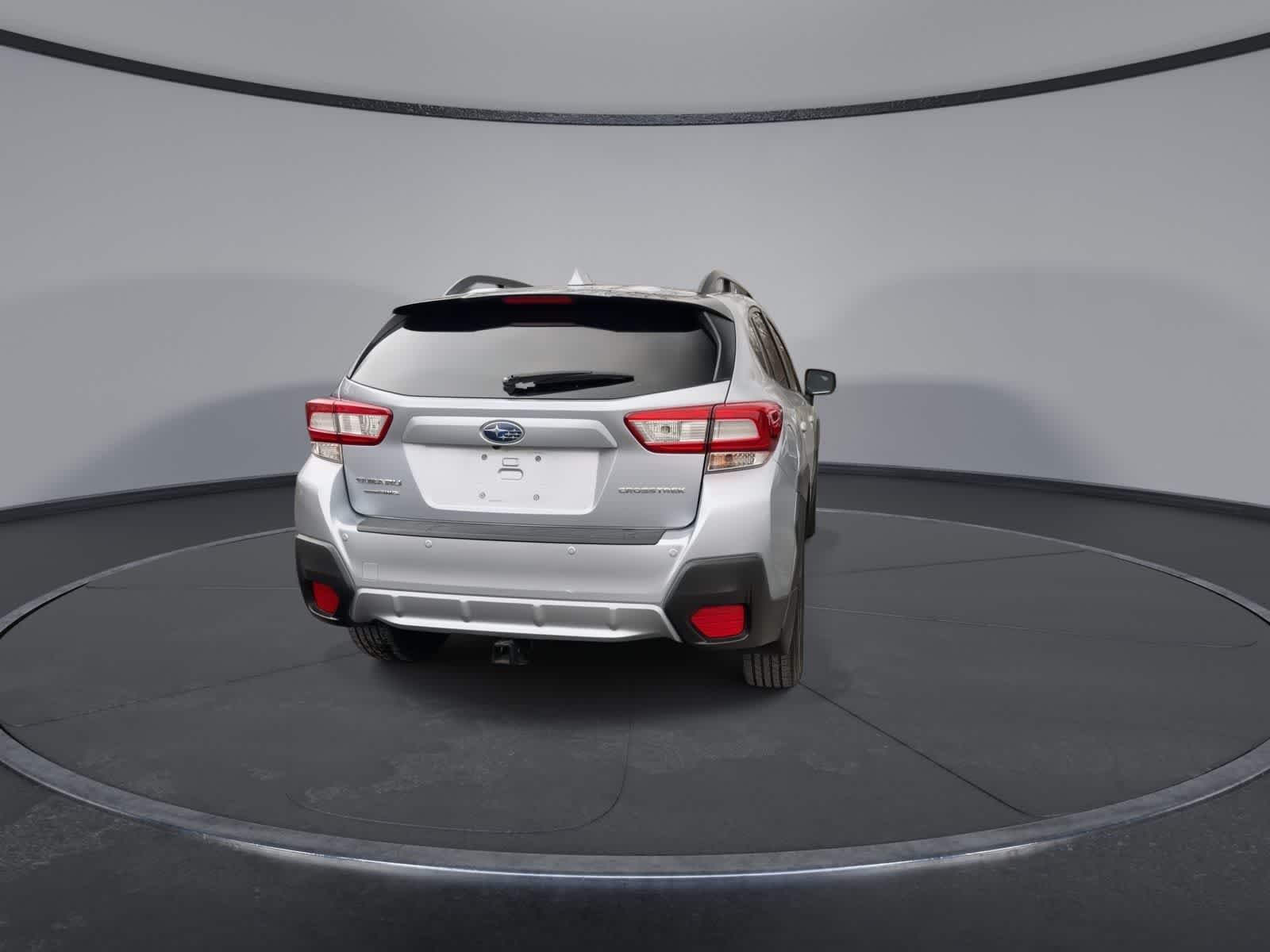 Used 2019 Ice Silver Metallic Subaru Limited image 7