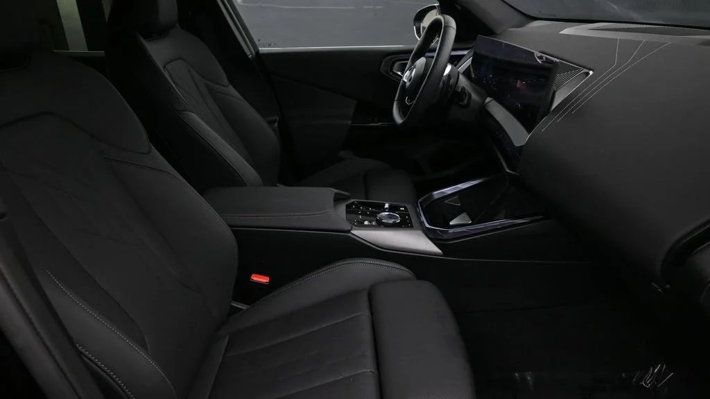 Used 2026 Black Sapphire Metallic BMW 30 xDrive image 2