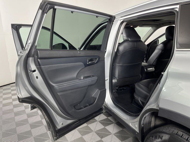 Certified Used 2022 Celestial Silver Metallic Toyota XLE image 39
