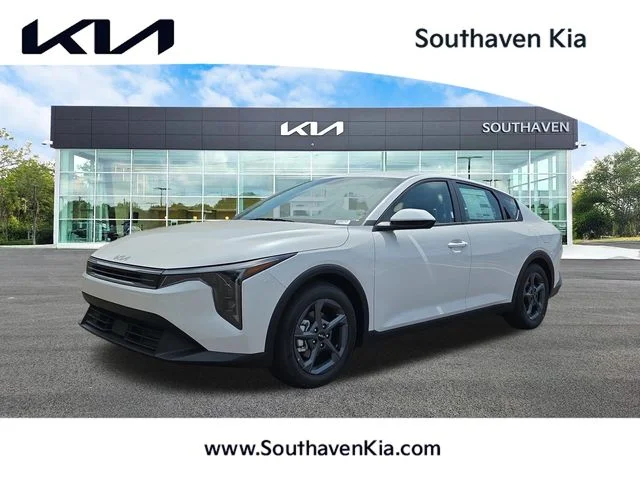 2026 Kia K4 LXS AT's photo