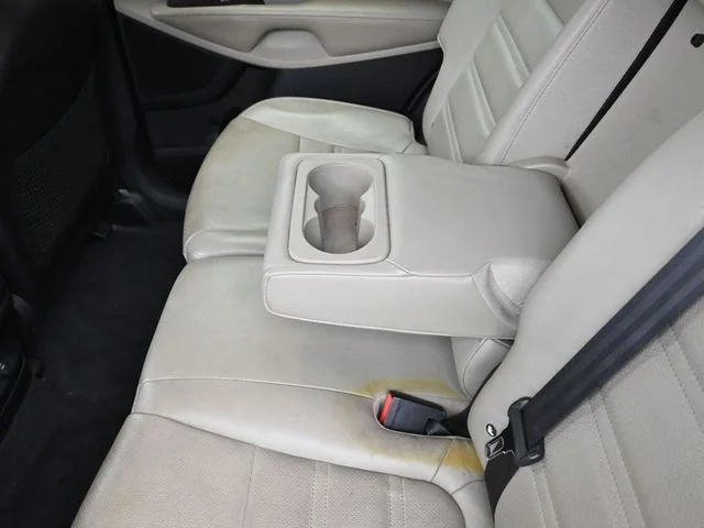 Used 2016 Snow White Pearl Kia EX image 35