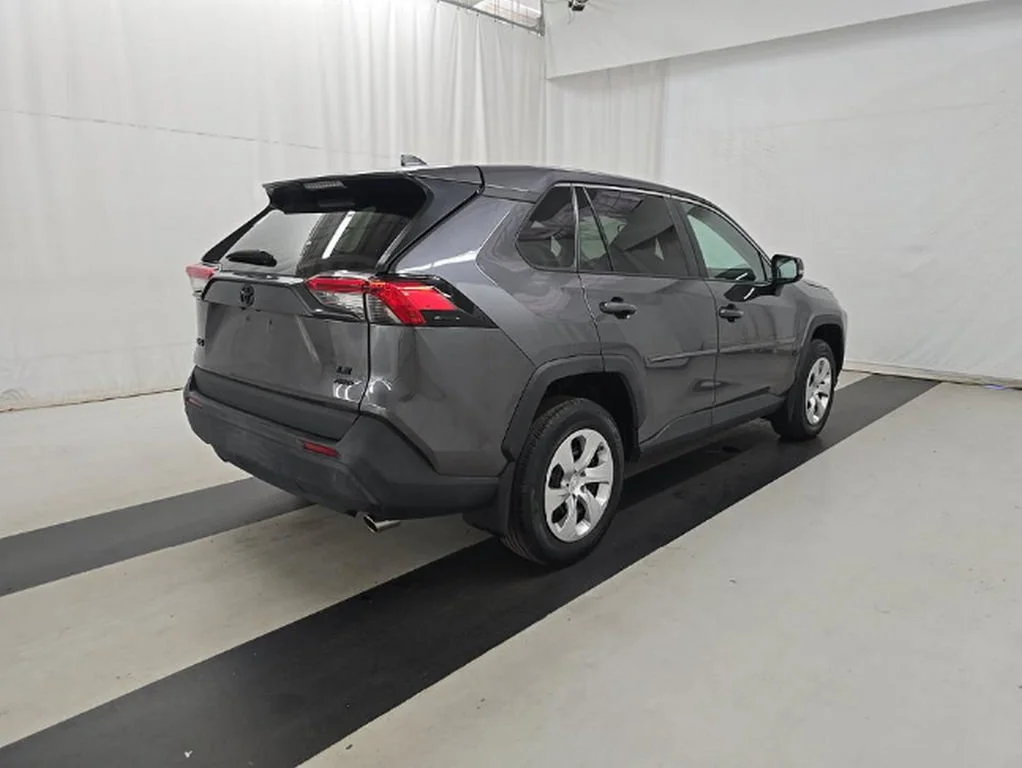 Used 2023 Magnetic Gray Metallic Toyota LE image 4