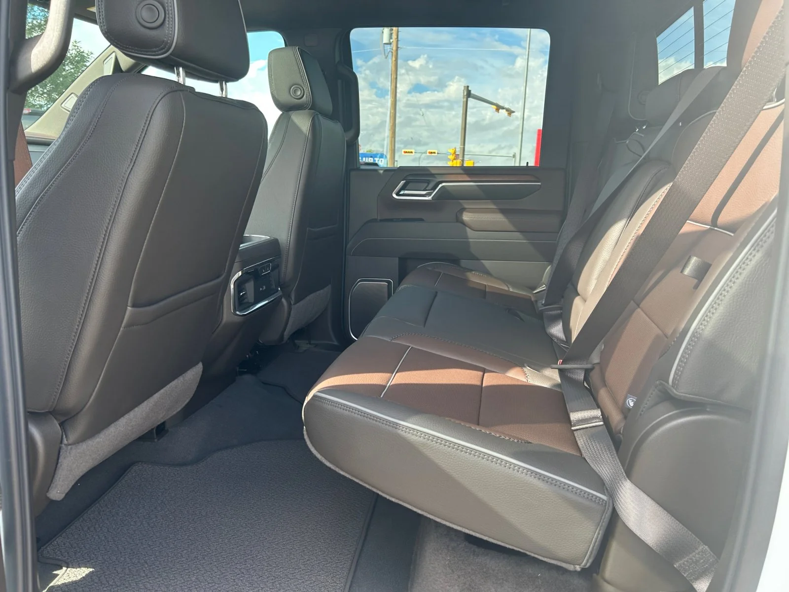 New 2026 Summit White GMC Denali image 19
