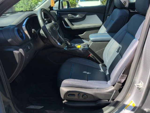 Used 2024 Gray Chevrolet RS image 29