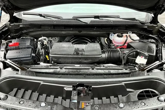 New 2026 Black Chevrolet High Country image 12