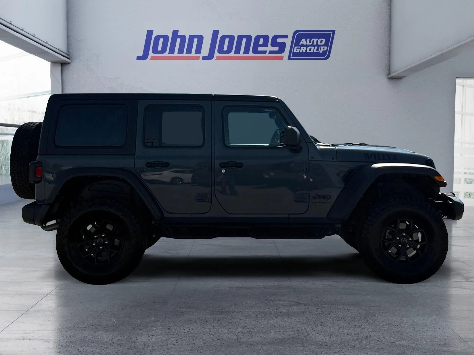 Used 2024 Gray Jeep 4-Door Willys 4x4 image 18