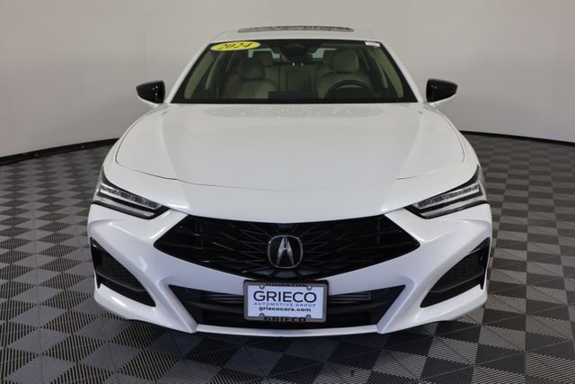 Used 2024 White Acura Technology Package image 3