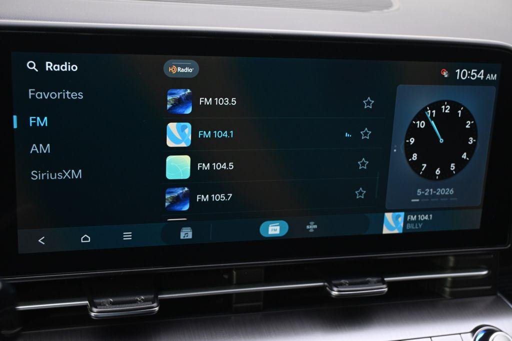 New 2026 White Hyundai SEL Premium AWD image 27
