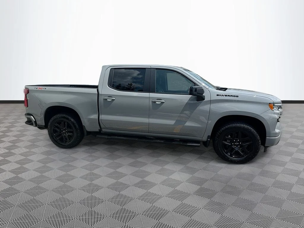 Used 2024 Gray Chevrolet RST image 5
