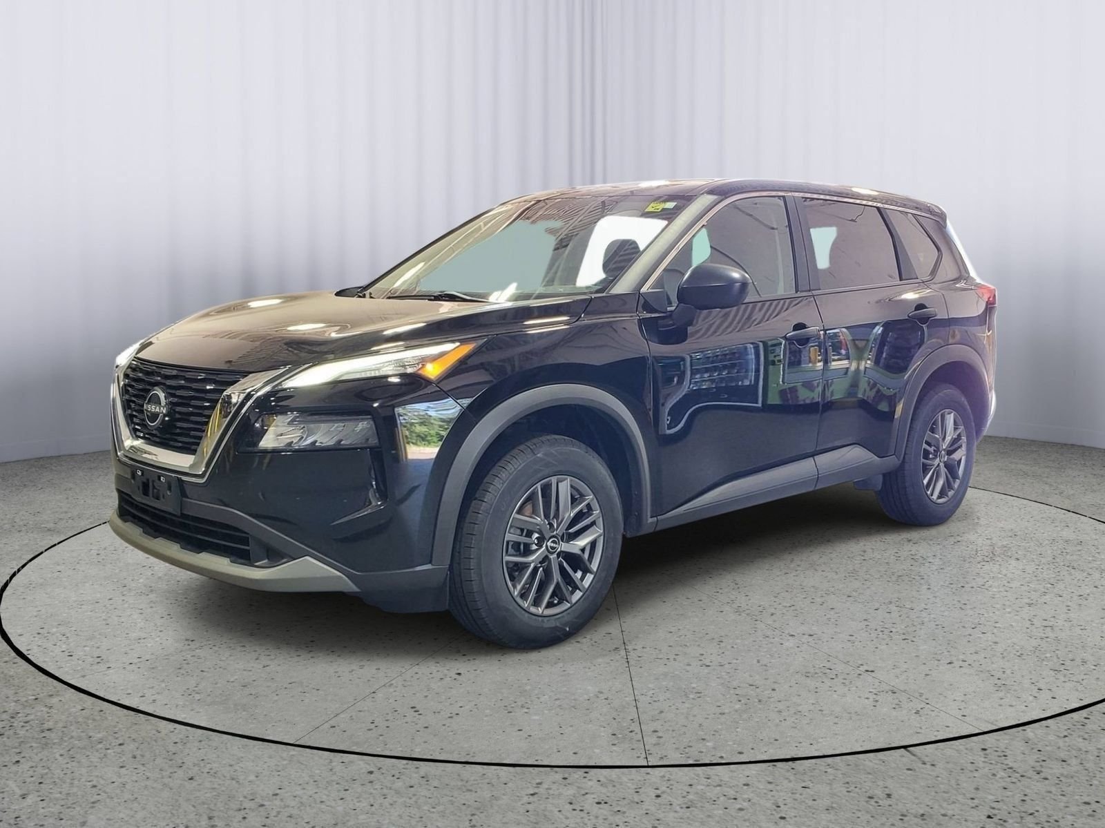 Used 2023 Black Nissan S image 2