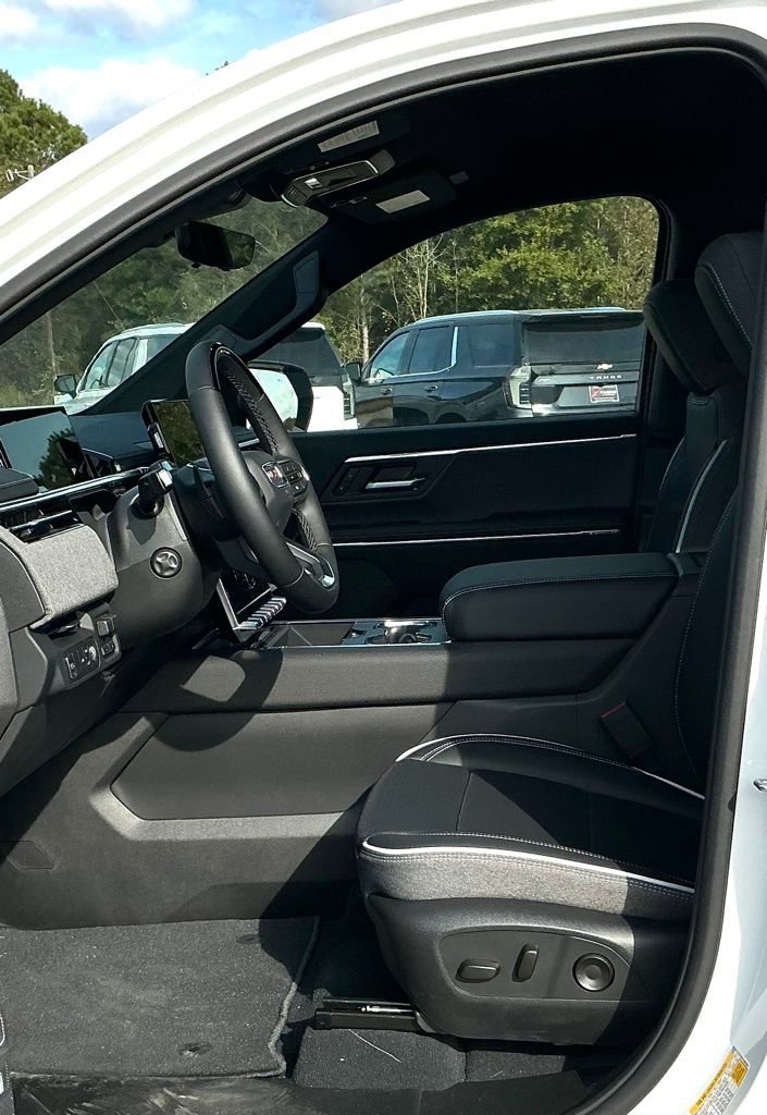 2026 GMC Sierra EV Elevation - Photo 19