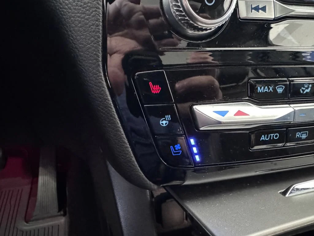 2023 Ford Explorer ST - Photo 23