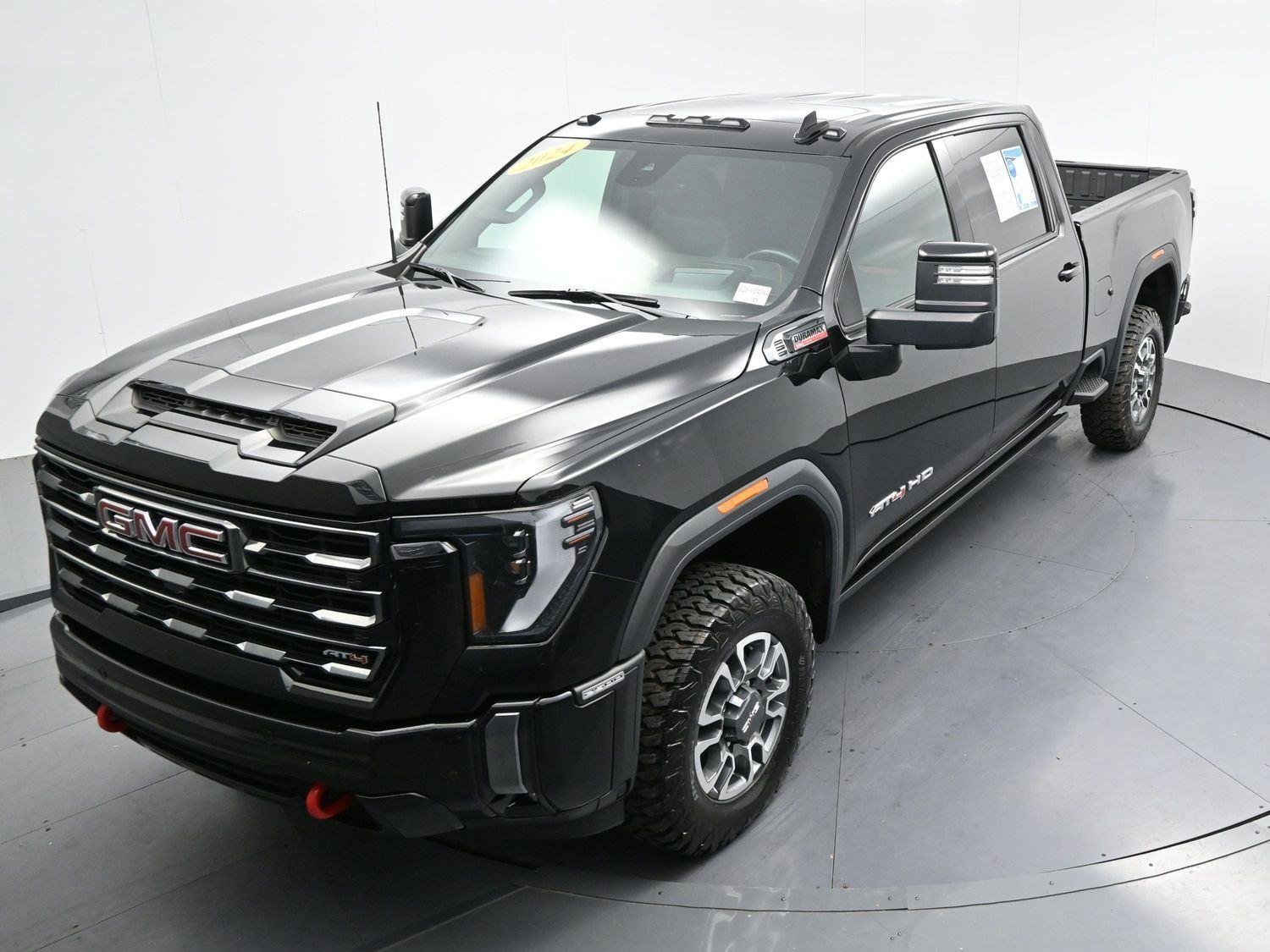 Used 2024 Onyx Black GMC AT4 image 41