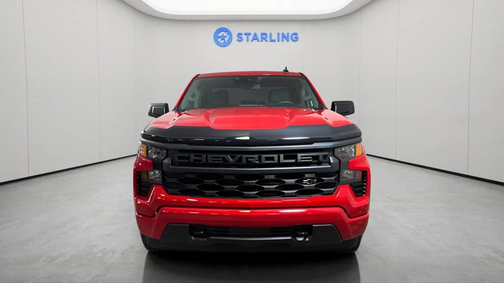 Used 2025 Red Hot Chevrolet Custom image 15