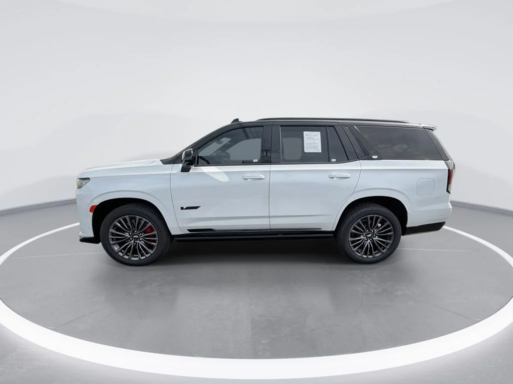 Used 2023 White Cadillac V-Series image 5