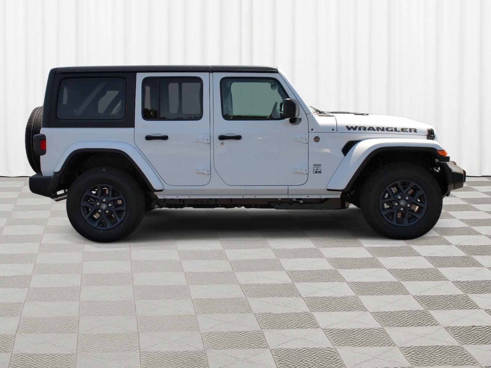 New 2026 Bright White Clear-Coat Exterior Paint Jeep 85th Anniversary image 32