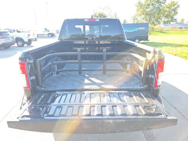 Used 2022 Diamond Black Crystal Pearlcoat Ram Big Horn image 10