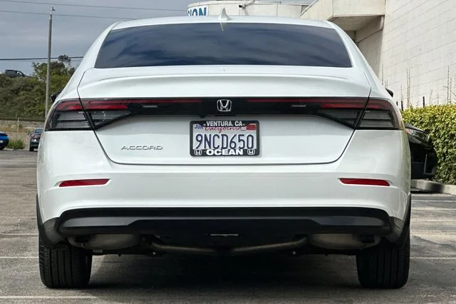 Certified Used 2024 Platinum White Pearl Honda EX image 5