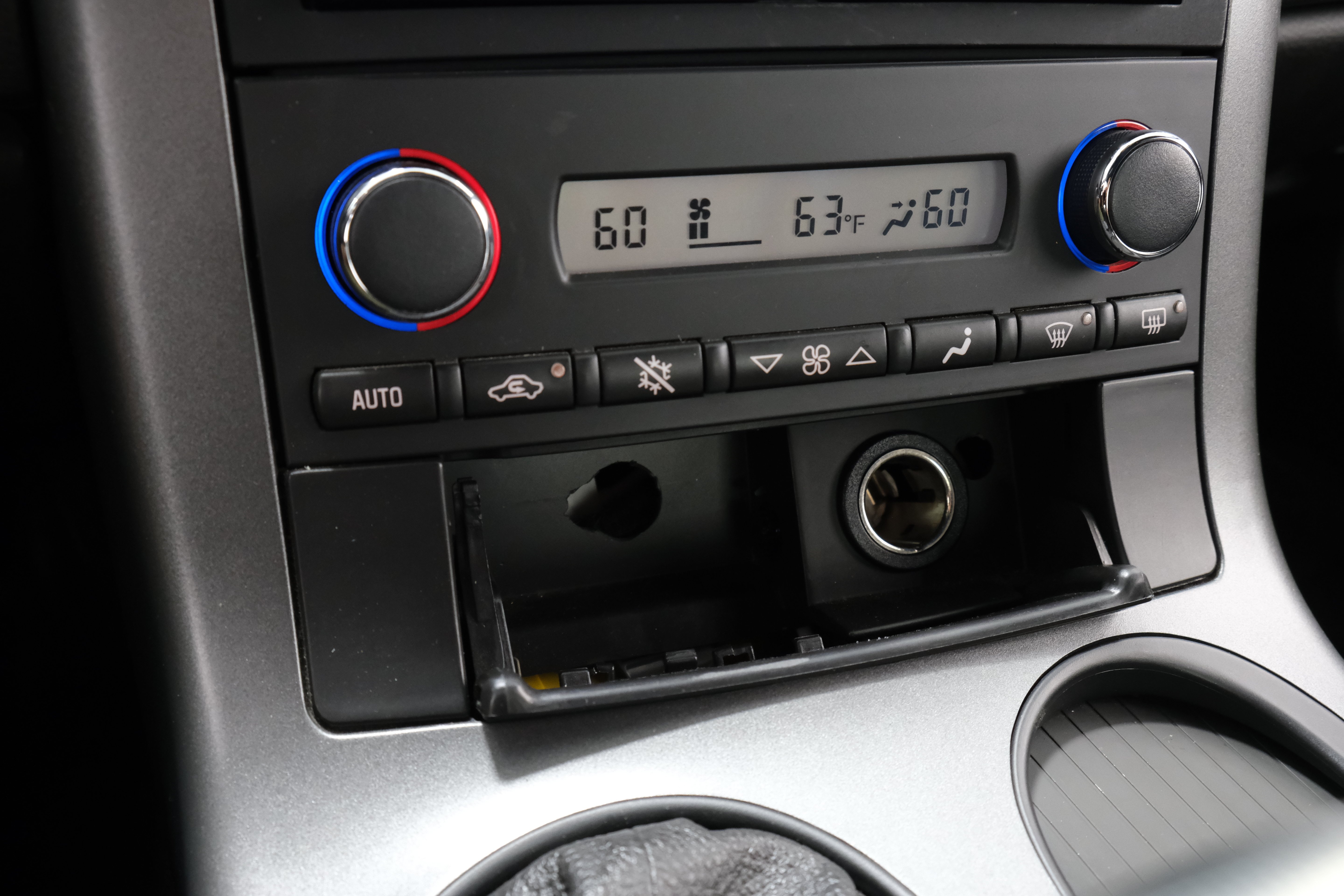 Used 2006 Lemans Blue Metallic Chevrolet Base image 24
