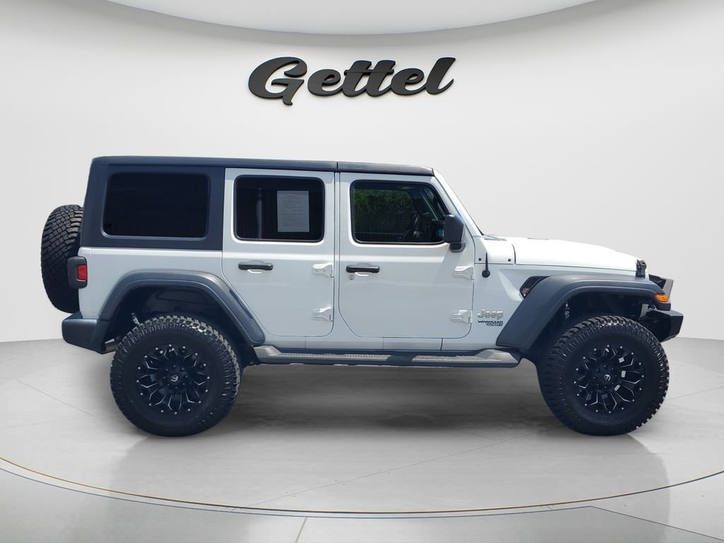 Used 2020 White Jeep Unlimited Sport S image 4