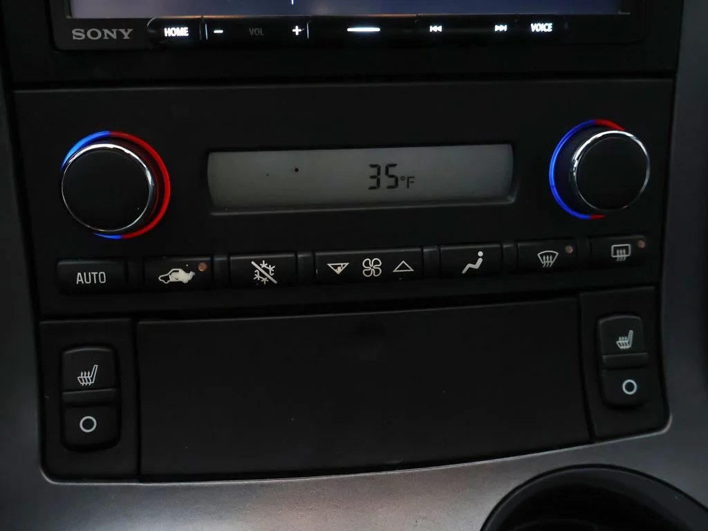 Used 2006 Red Chevrolet Base image 28
