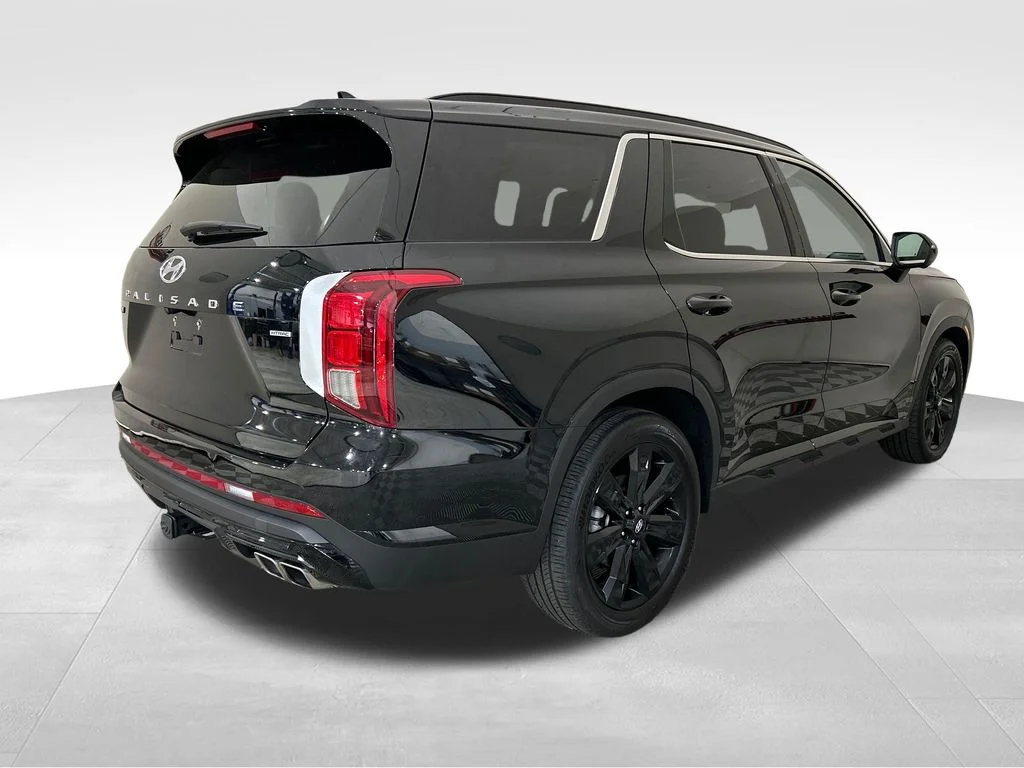 Used 2025 Black Hyundai XRT image 6