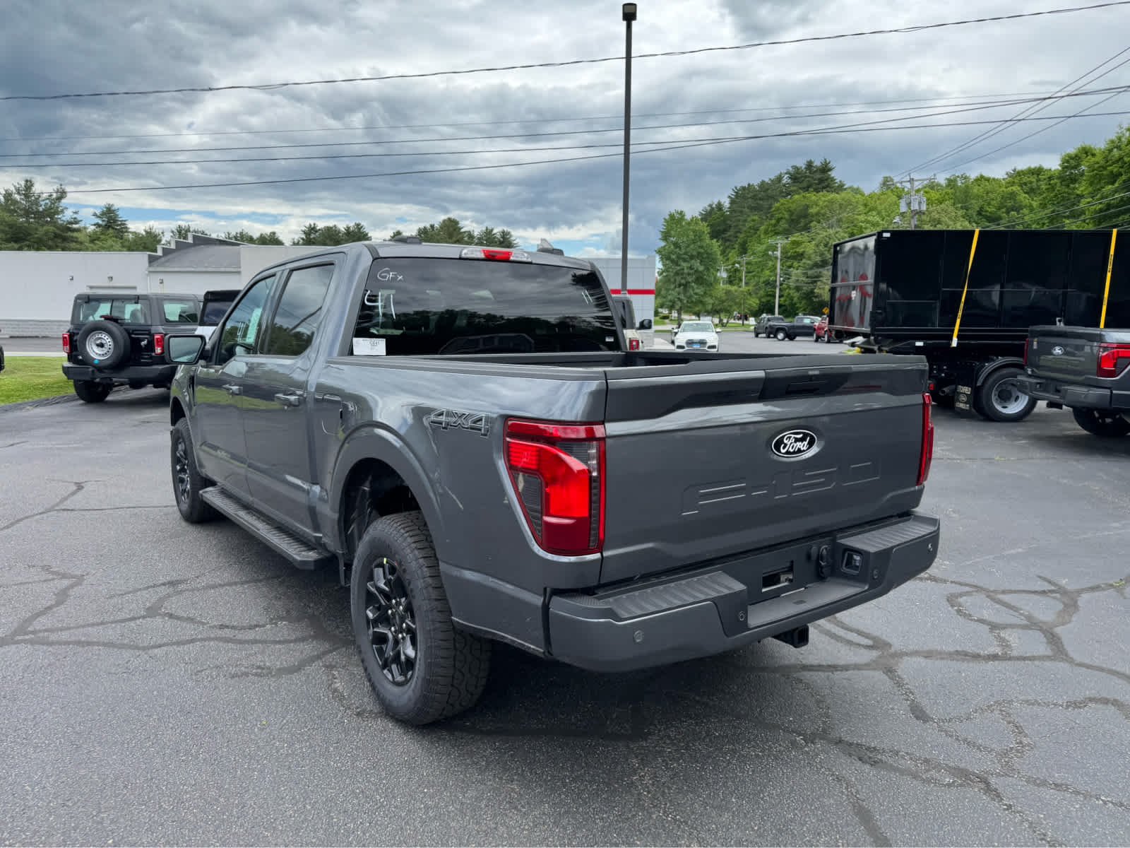 New 2026 Carbonized Gray Metallic Ford XLT image 3