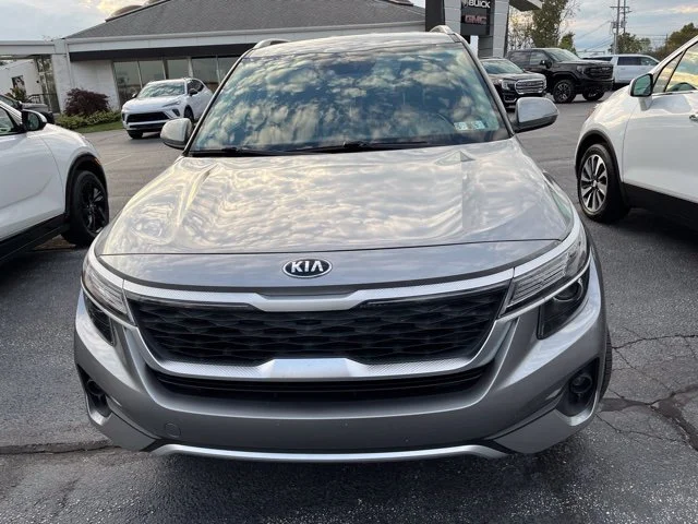 Used 2021 Gray Kia S image 2