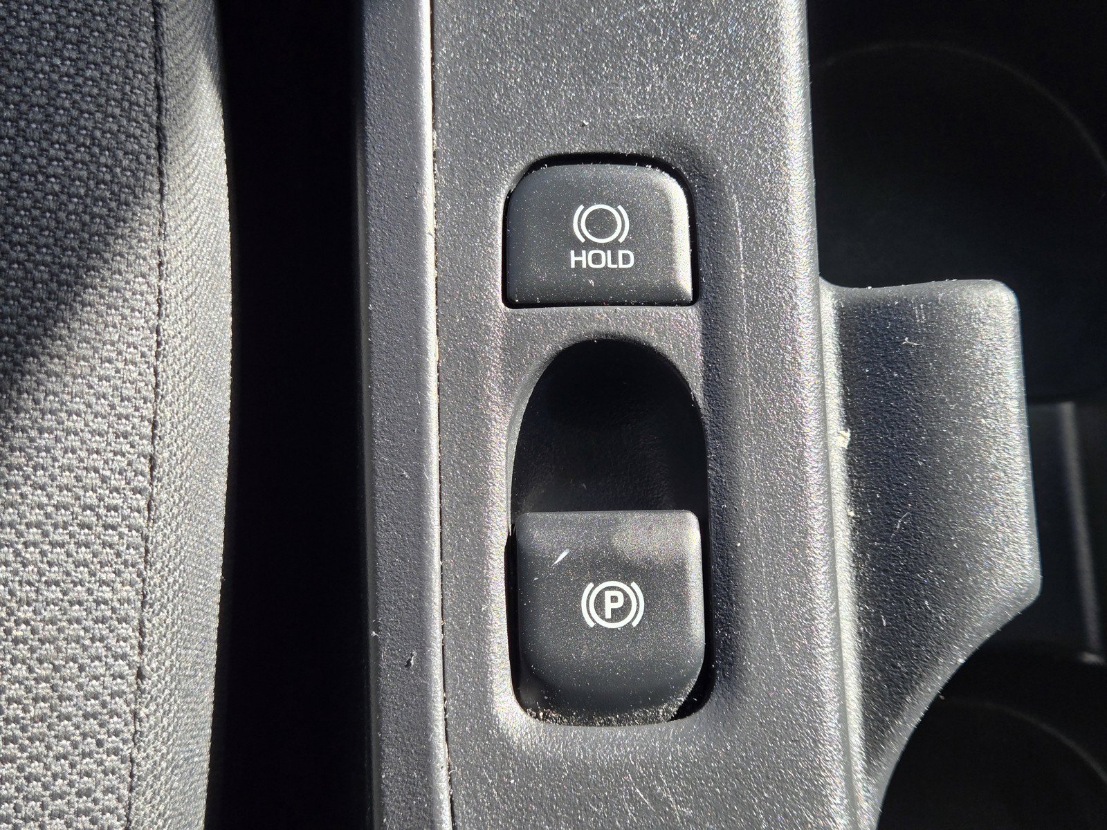 Used 2025 White Toyota LE image 23