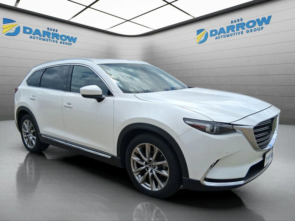 Used 2018 White Mazda Signature image 7