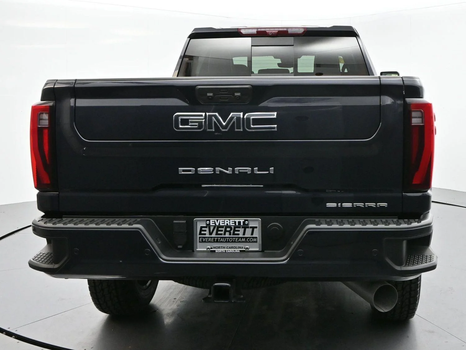 Used 2024 Titanium Rush Metallic GMC Denali Ultimate image 6