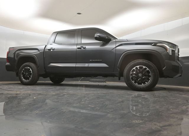 2026 Toyota Tundra SR5 - Photo 16