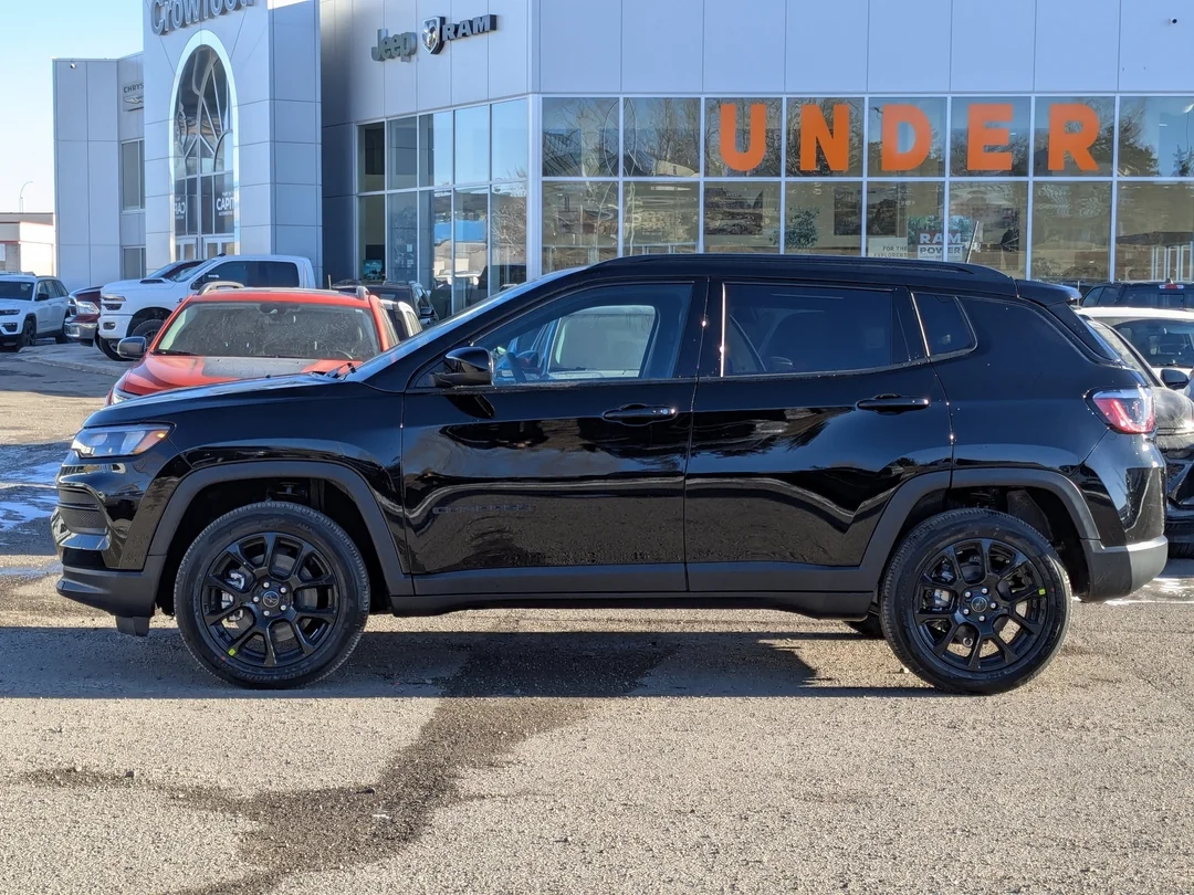 New 2026 Black Jeep North - - 4x4 - Altitude Special Edition - 18Black Wheels & More! image 5