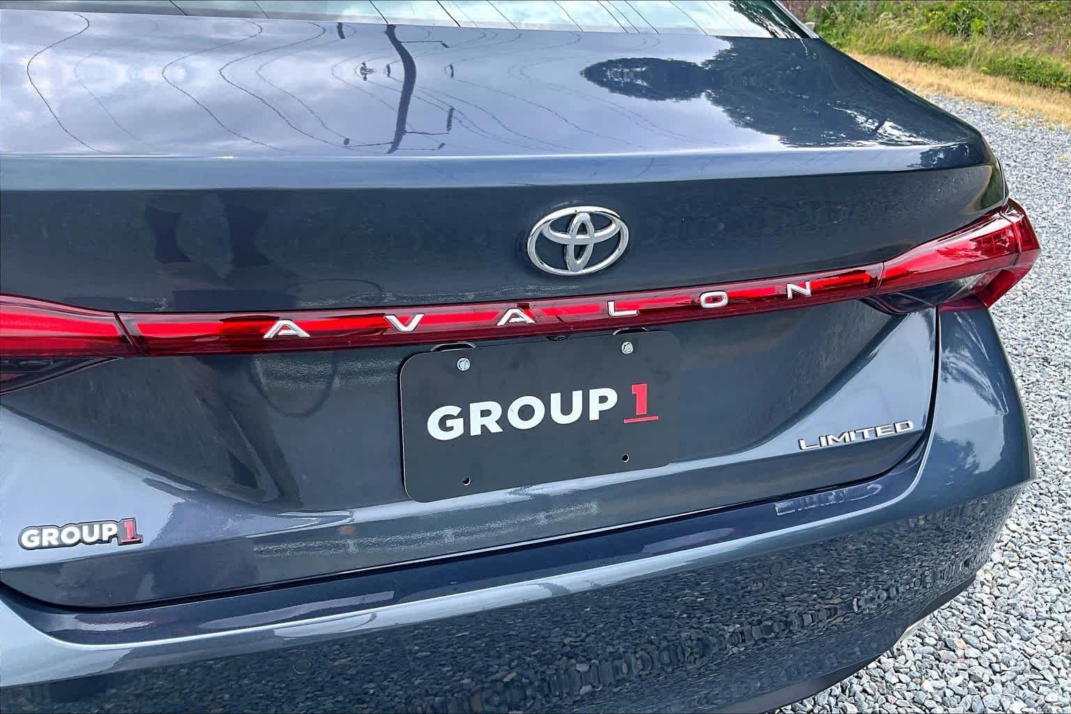 Used 2019 Harbor Gray Metallic Toyota Limited image 31