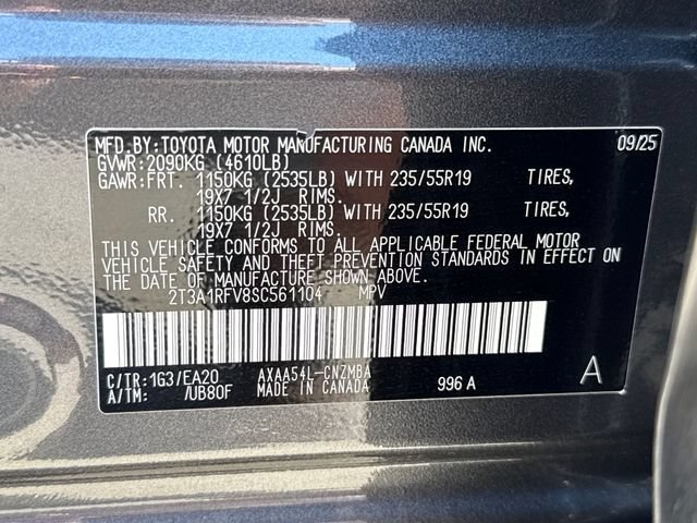 Used 2025 Magnetic Gray Metallic Toyota XLE Premium image 18