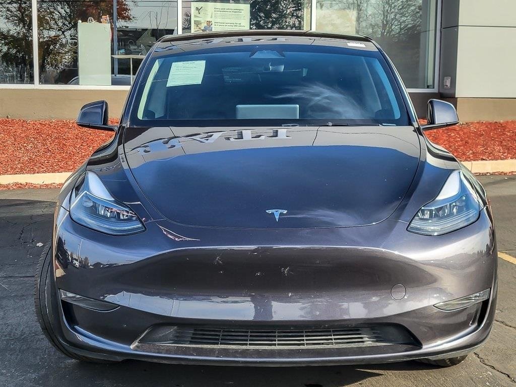 2024 Tesla Model Y Long Range photo 4