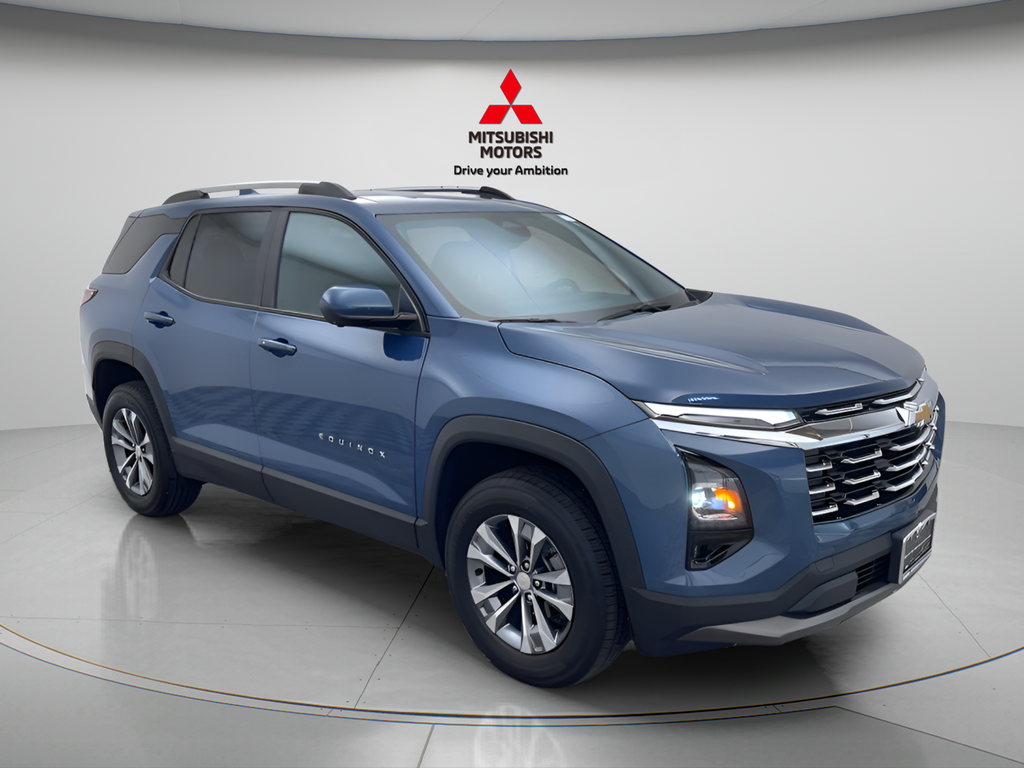 Used 2025 Lakeshore Blue Chevrolet LT image 3