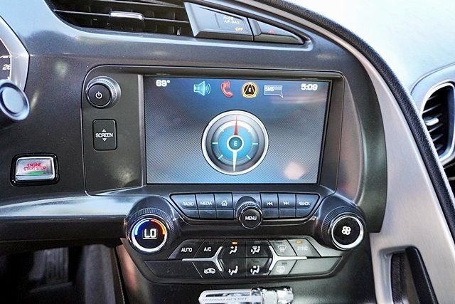 Used 2019 Black Chevrolet Grand Sport image 25