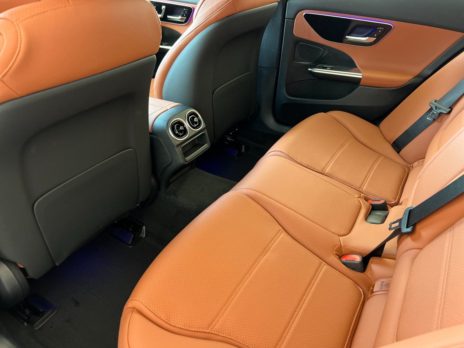 New 2026 Black Mercedes-Benz C 300 image 4