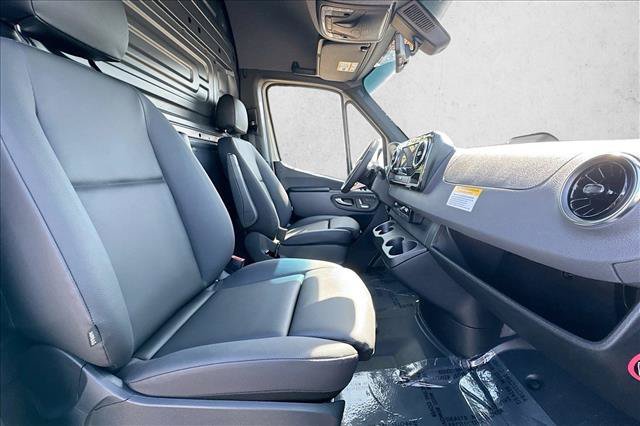 New 2026 Pebble Gray Mercedes-Benz  image 50